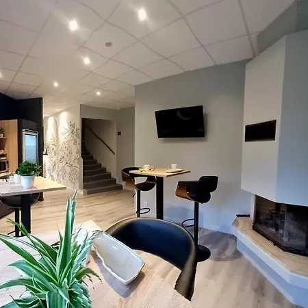 Pont De Senard 酒店