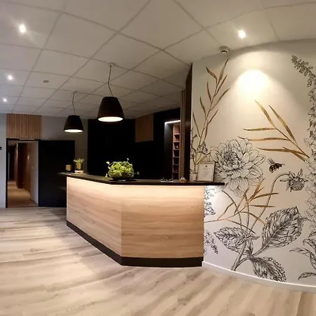 Szálloda Pont De Senard Montaigu-Vendee