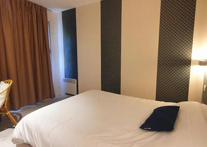 Ξενοδοχείο Pont De Senard