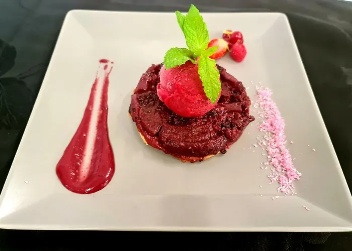 Pont De Senard Hotel