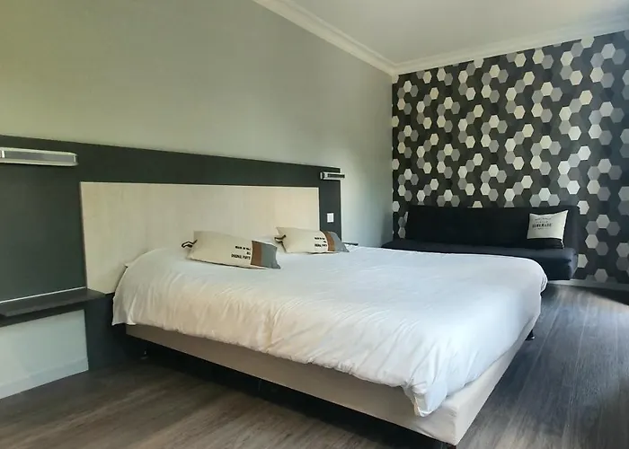 Hotel Pont De Senard Montaigu-Vendee